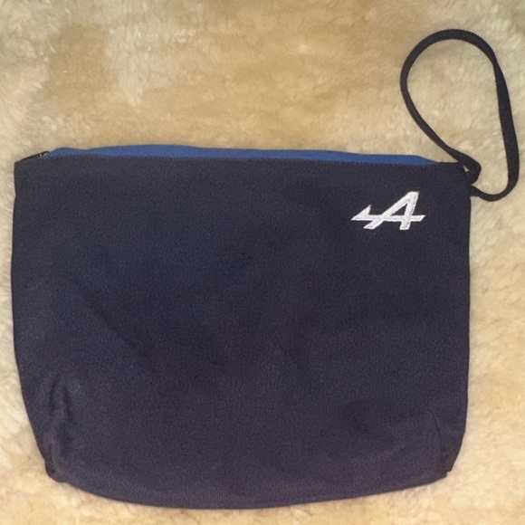 Alpine Silverstone 2023 Navy Zip Pouch Bag RARE Memorabilia Formula 1 F1 New